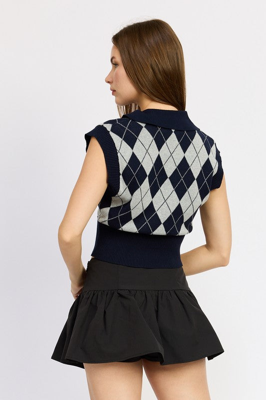 ARGYLE CROPPED VEST - Modestly Vogue 