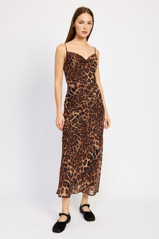 SPAGHETTI STRAP MAXI DRESS - Modestly Vogue 