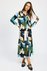 LONG SLEEVE RUCHED SHIRT DRESS - Modestly Vogue 