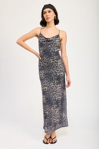 SLIGHT COWL MAXI DRESS WITH OPEN BACK - Modestly Vogue 