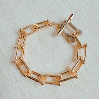 Paved Toggle U Chain Link Bracelet - Modestly Vogue 