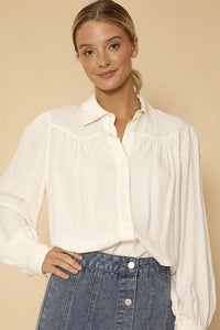 Button down blouse - Modestly Vogue 