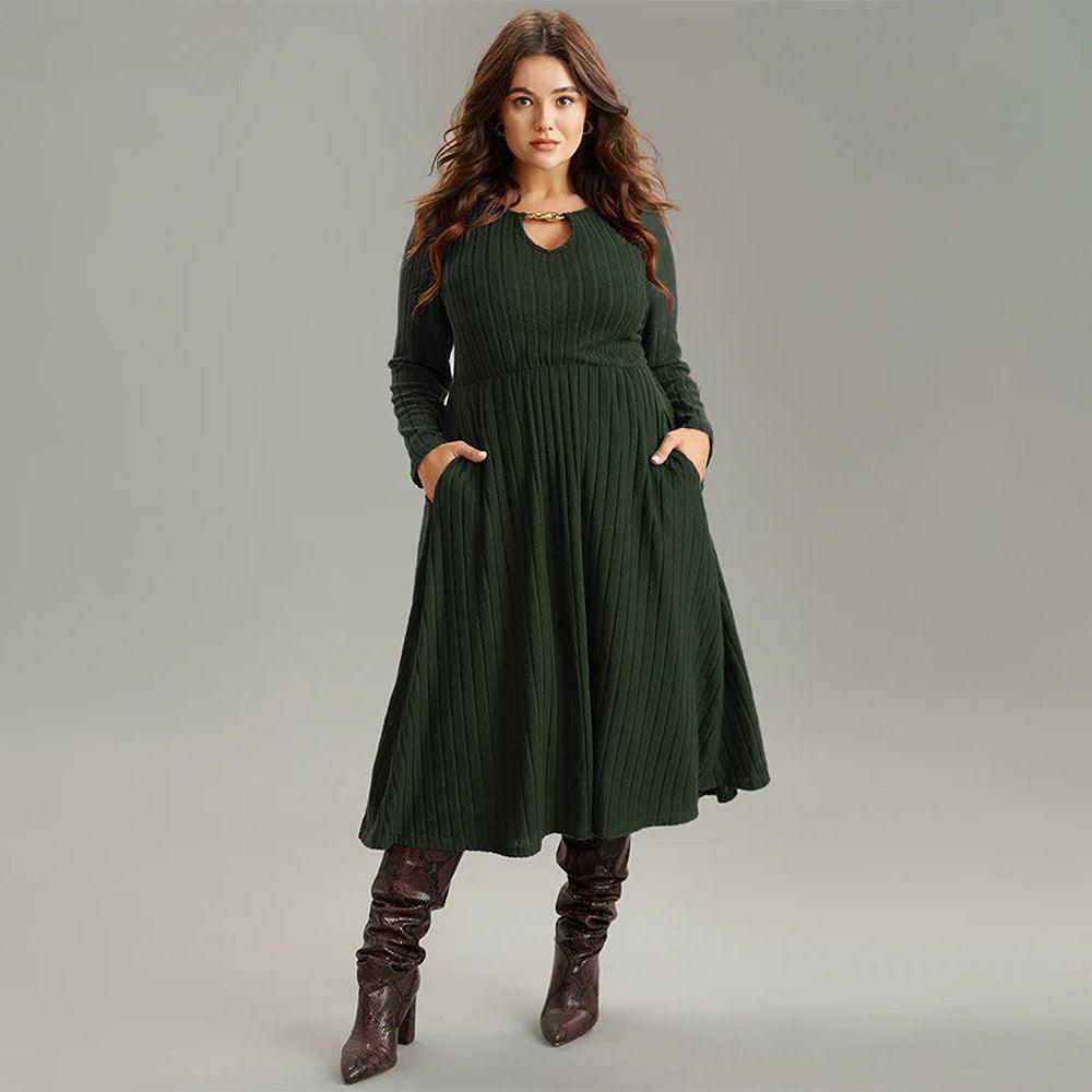 Flattering Curvy Fit | Comtable Plus-Size Clothing | Modestly Vogue Plus Size Elegant V Neck Dress Autumn Winter High Waist Slim Fit Draping Effect Maxi Dress No Belt - Modestly Vogue 