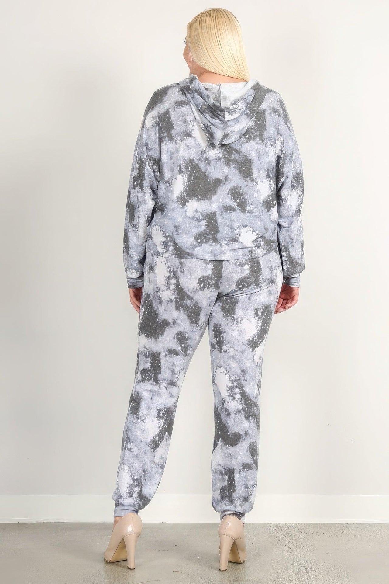 Curvy Fit | & Plus-Size Clothing | Tie Dye Print Pullover Hoodie And Sweatpants - Modestly Vogue 