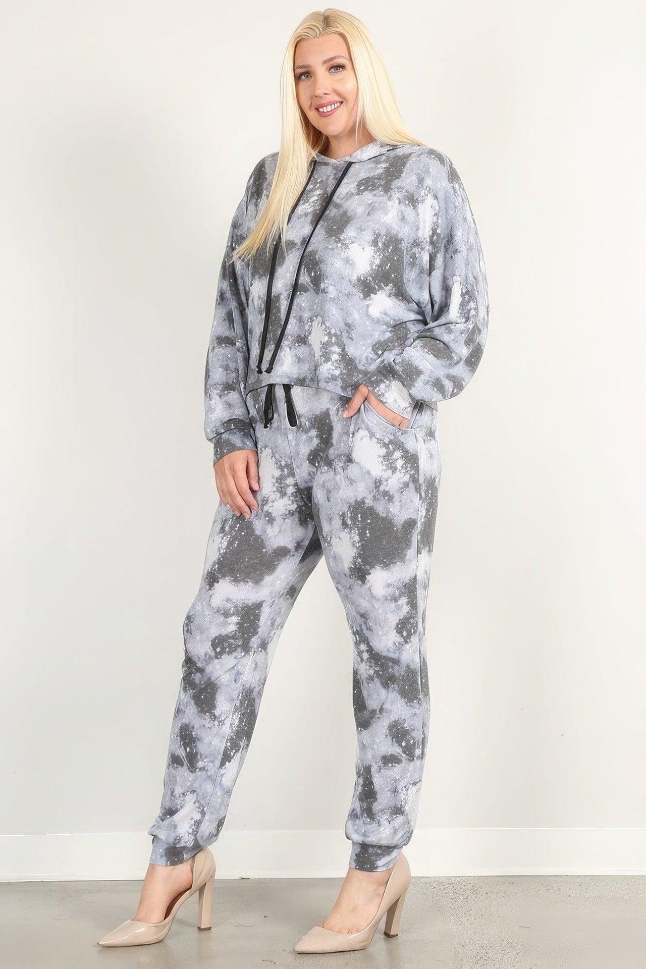 Curvy Fit | & Plus-Size Clothing | Tie Dye Print Pullover Hoodie And Sweatpants - Modestly Vogue 