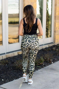 Leopard Leggings - Modestly Vogue 