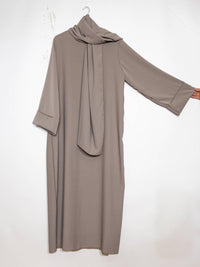 Medina silk abaya for women - Modestly Vogue 