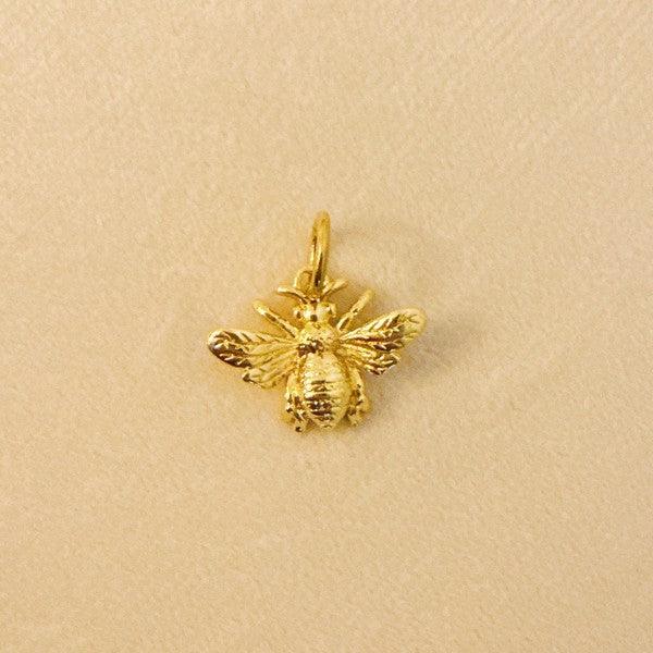 Rings & Things – Stylish Jewelry & Accessories for Every Occasion | Modestly Vogue Bee The Queen Seamless Clip Charm - Modestly Vogue 