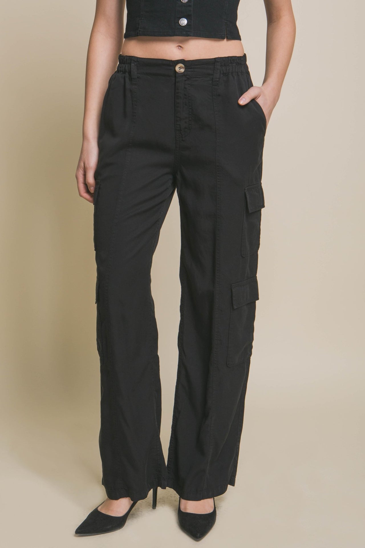 Stylish Pants for Women – Trendy & Comfortable Pants for Every Occasion | Modestly Vogue Full-length Tencel Pants With Cargo Pockets - Modestly Vogue 