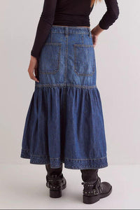 Denim – | Midi Skirt with Pockets - Modestly Vogue 