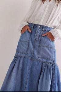 Denim – | Midi Skirt with Pockets - Modestly Vogue 