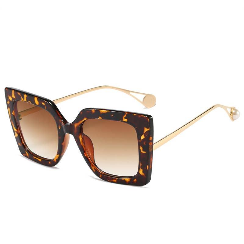 Trendy Sunglasses for Women – Stylish & UV-Protected Eyewear for Every Look | Modestly Vogue Women Square Oversize Retro Fashion Cat Eye Sunglasses - Modestly Vogue 