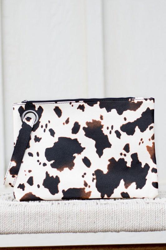 Versatile Cow Print Oversized Handbag – Stylish & Functional Everyday Clutch | Modestly Vogue - Modestly Vogue 